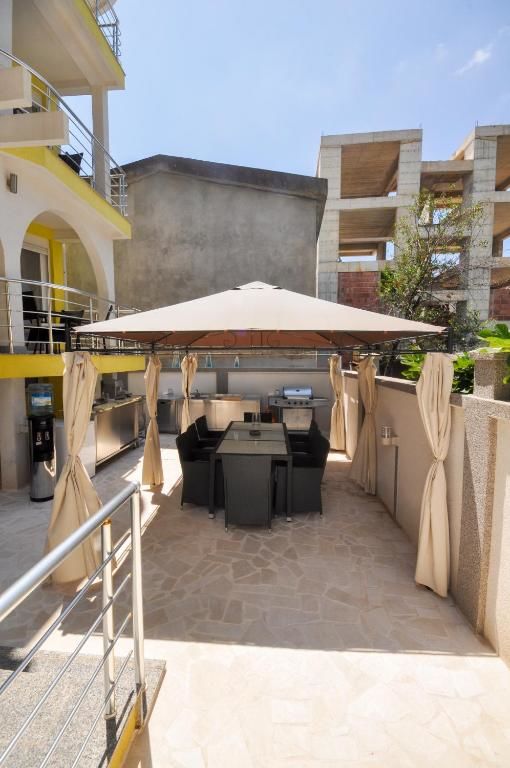 Апартаменты Villa Medusa Apartments Добра-Вода