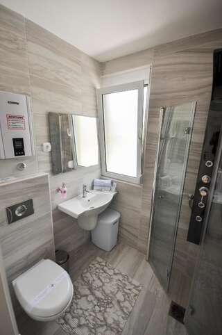 Апартаменты Villa Medusa Apartments Добра-Вода Апартаменты с видом на море-94