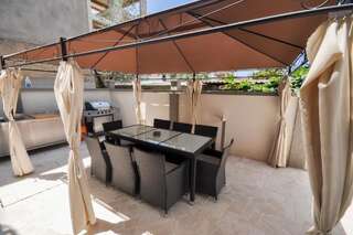 Апартаменты Villa Medusa Apartments Добра-Вода Апартаменты с видом на море-17