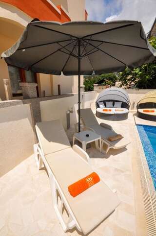 Апартаменты Villa Medusa Apartments Добра-Вода Апартаменты с видом на море-20
