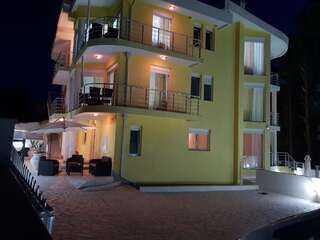 Апартаменты Villa Medusa Apartments Добра-Вода Апартаменты с видом на море-4