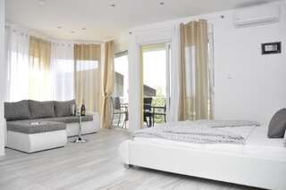 Апартаменты Villa Medusa Apartments Добра-Вода Апартаменты с видом на море-34