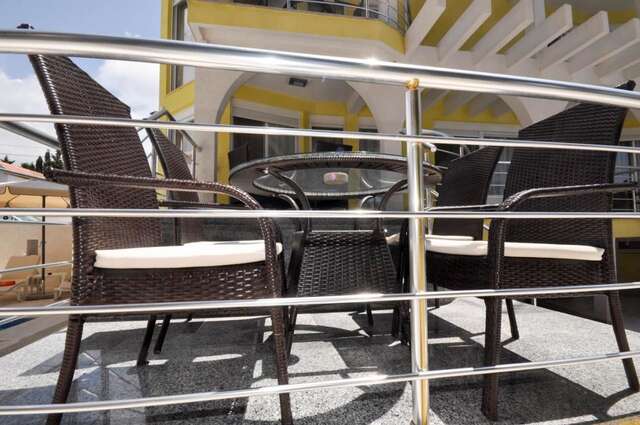 Апартаменты Villa Medusa Apartments Добра-Вода-22
